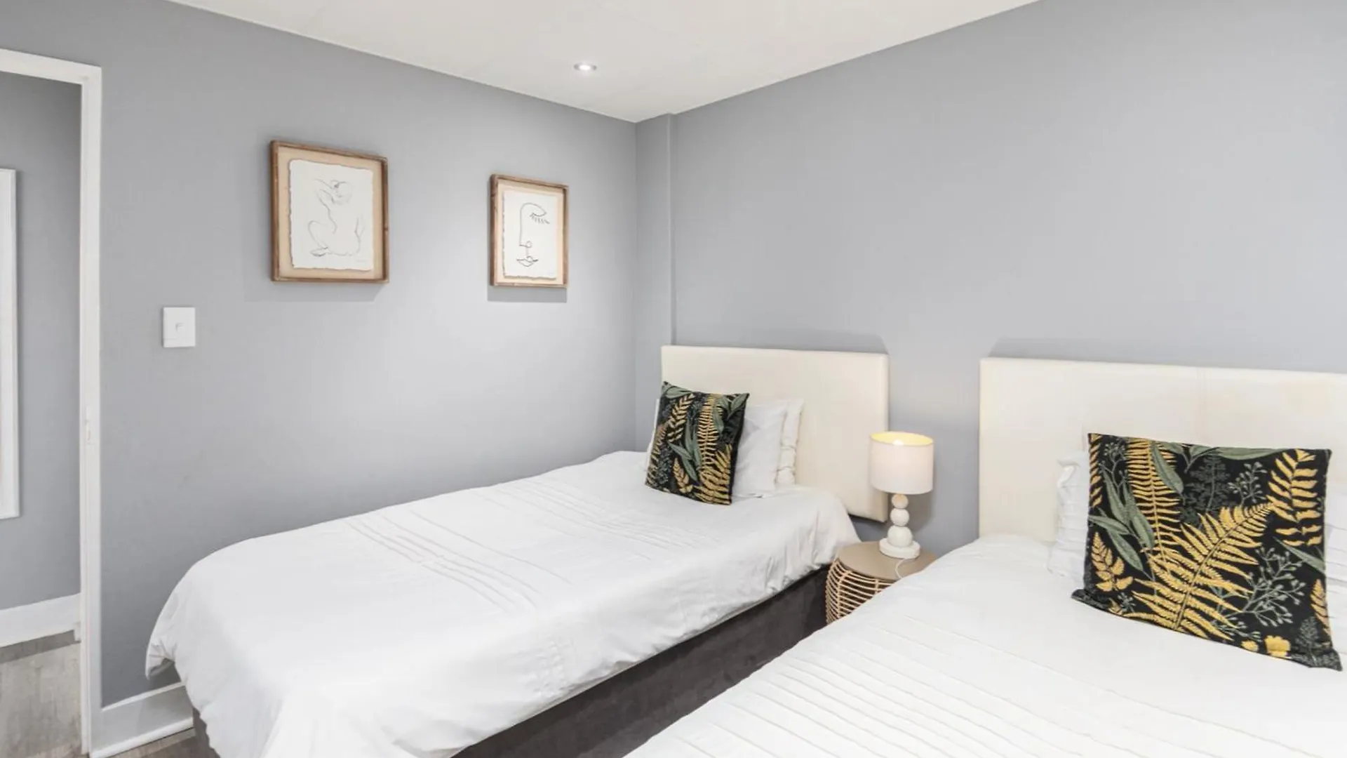 Nautica B402 Apartment Cape Town