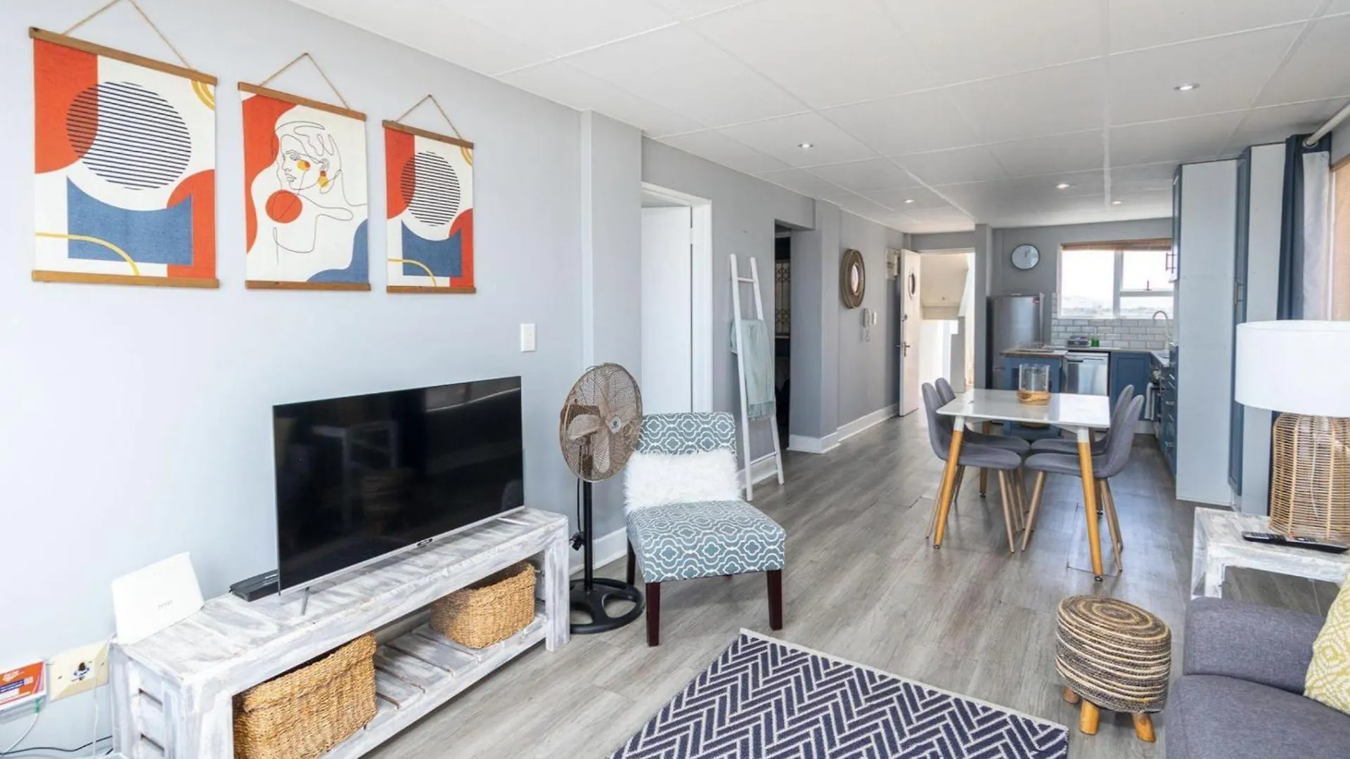 Nautica B402 Apartment Cape Town